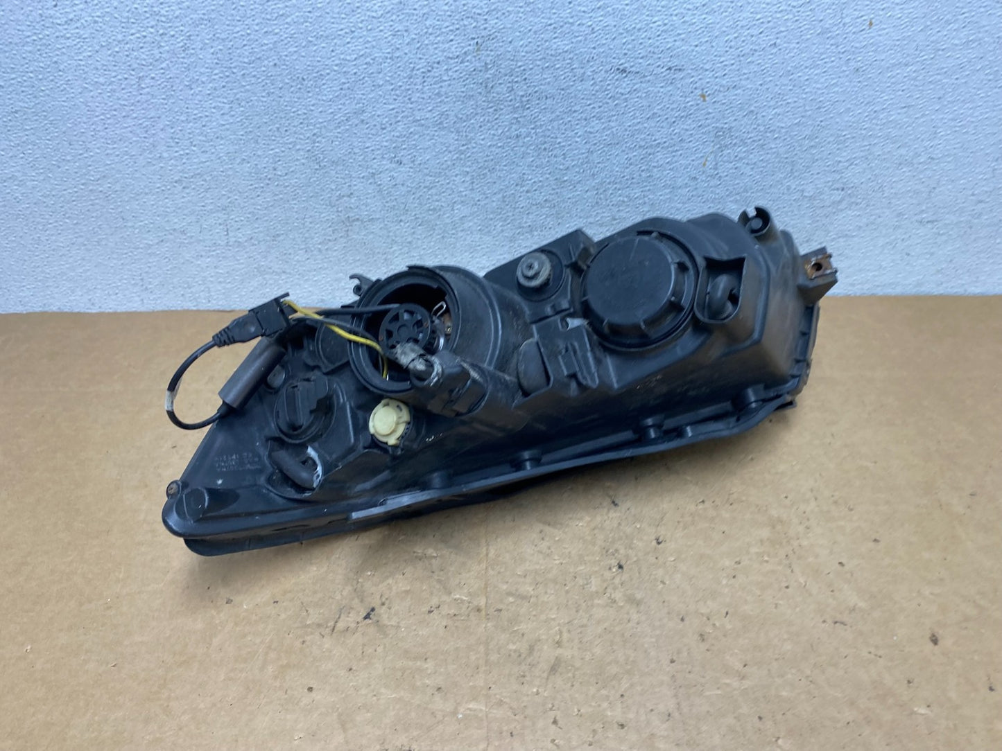 2006-2008 Hyundai Sonata Right Passenger Rh Side Headlight Halogen AD5248 DW4