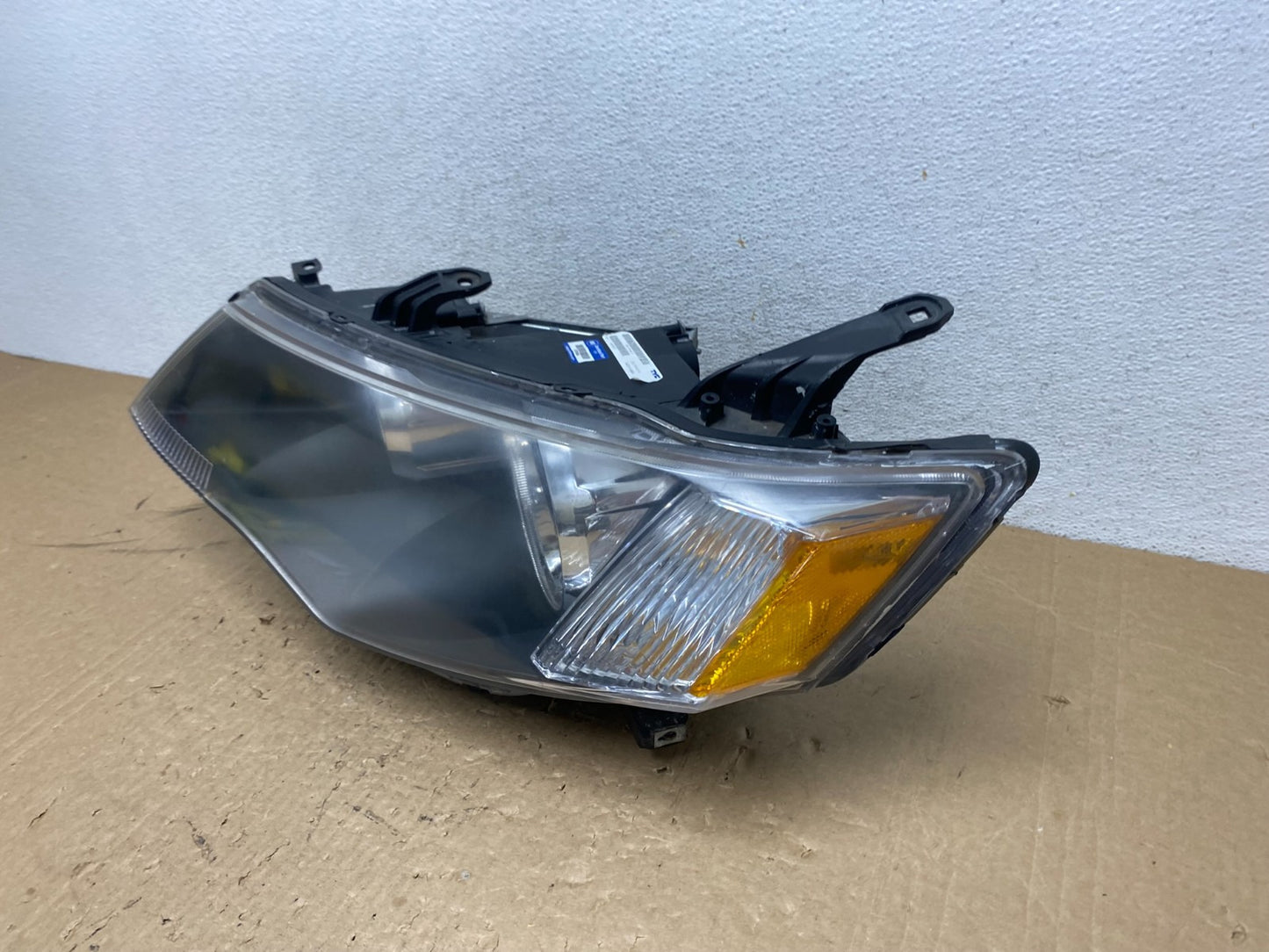 Halogen 2007-2009 Mitsubishi Outlander Left Driver LH Headlight TYC AG1152 DW1