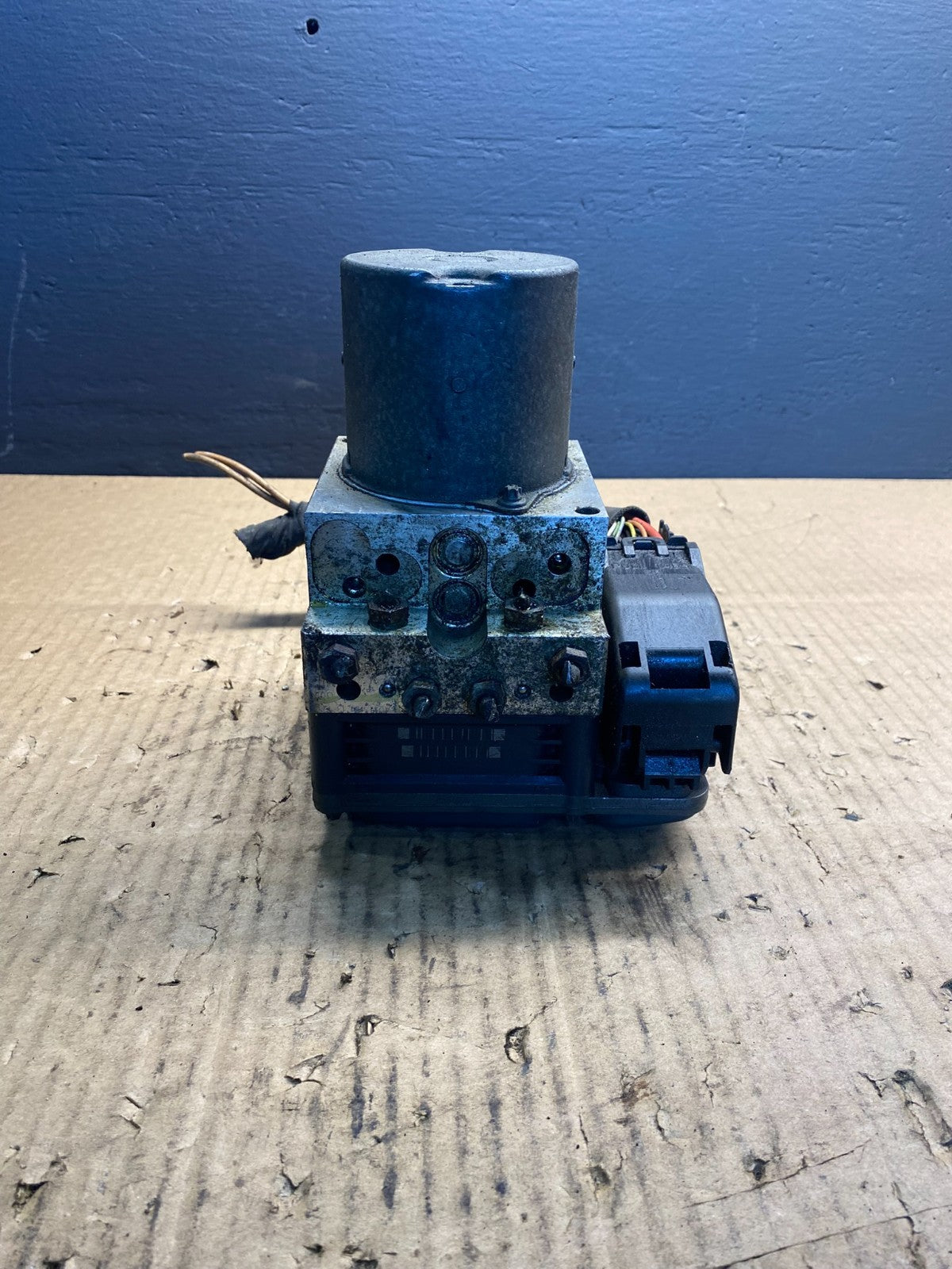 2007-2011 Mercedes E500 E55 E350  ABS Anti Lock Brake Pump Module AB4408 DG5