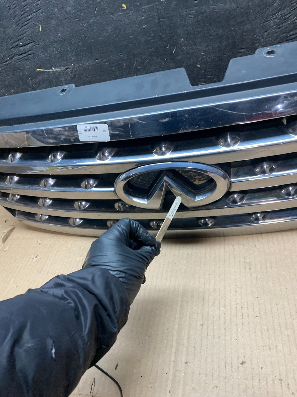 2003 2004 2005 Infiniti FX35 Grill Grille W/ Emblem Oem X7636 DG8