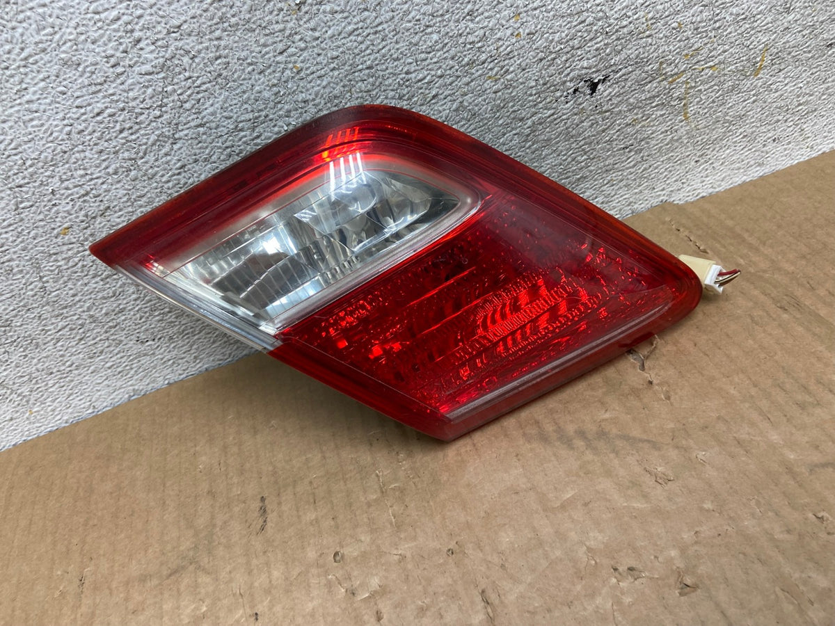 2007 2008 2009 Toyota Camry Left Driver Tail Light Trunk Lid Inner AI5904 LK0