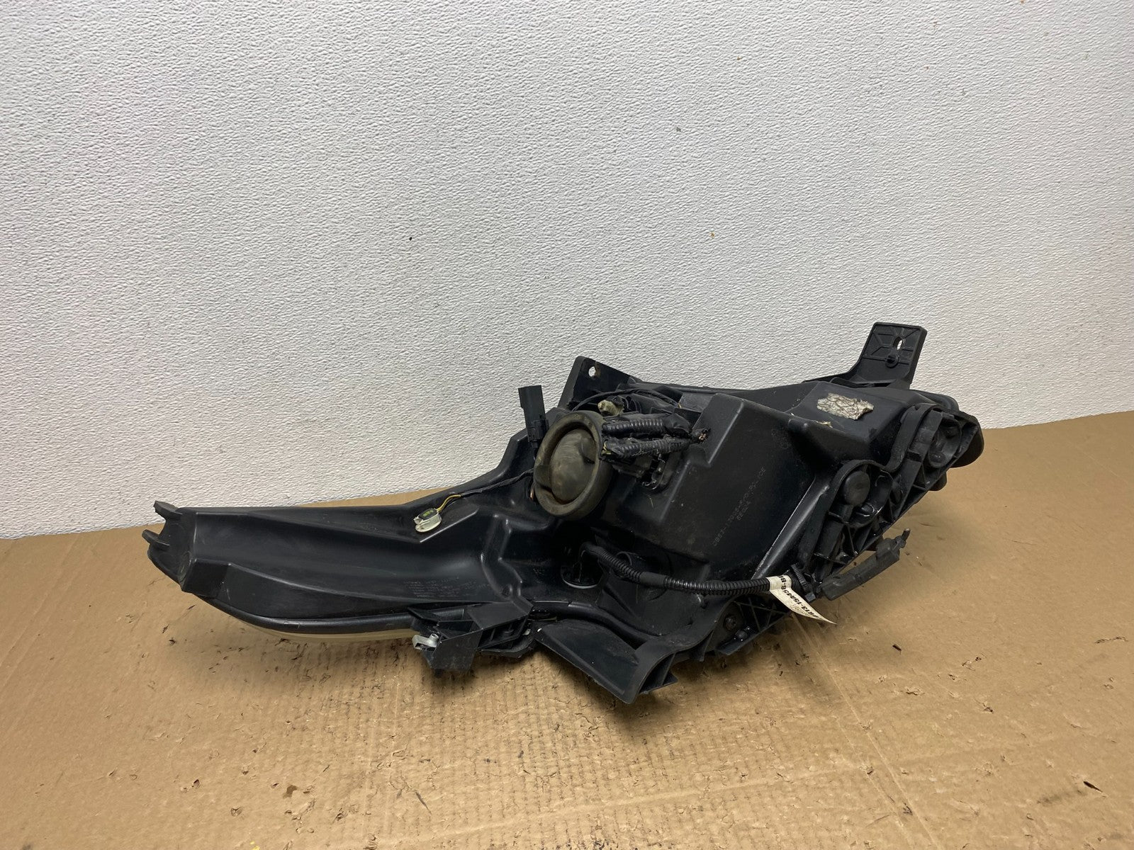2011 to 2015 Ford Explorer Left Driver LH Side Halogen Headlight Oem AC4126 DW8