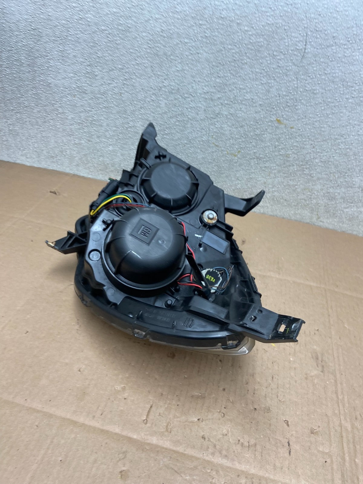 2016-2018 Chevrolet Equinox Right Passenger RH Halogen Headlight AD2458 DW7
