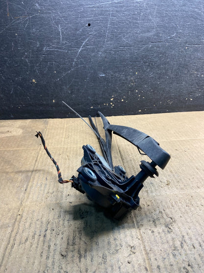 2004 to 2007 Dodge Grand Caravan Rear Wiper Motor Y7350 PS2