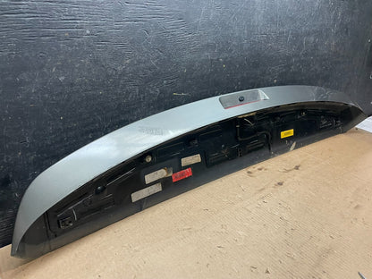 2009 to 2014 Volkswagen Routan Rear Spoiler OEM Y9569 DG9