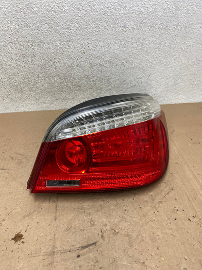 2008 2009 2010 BMW 5 525i 530i Right Passenger Rh Tail Side Light AG5337 LK0