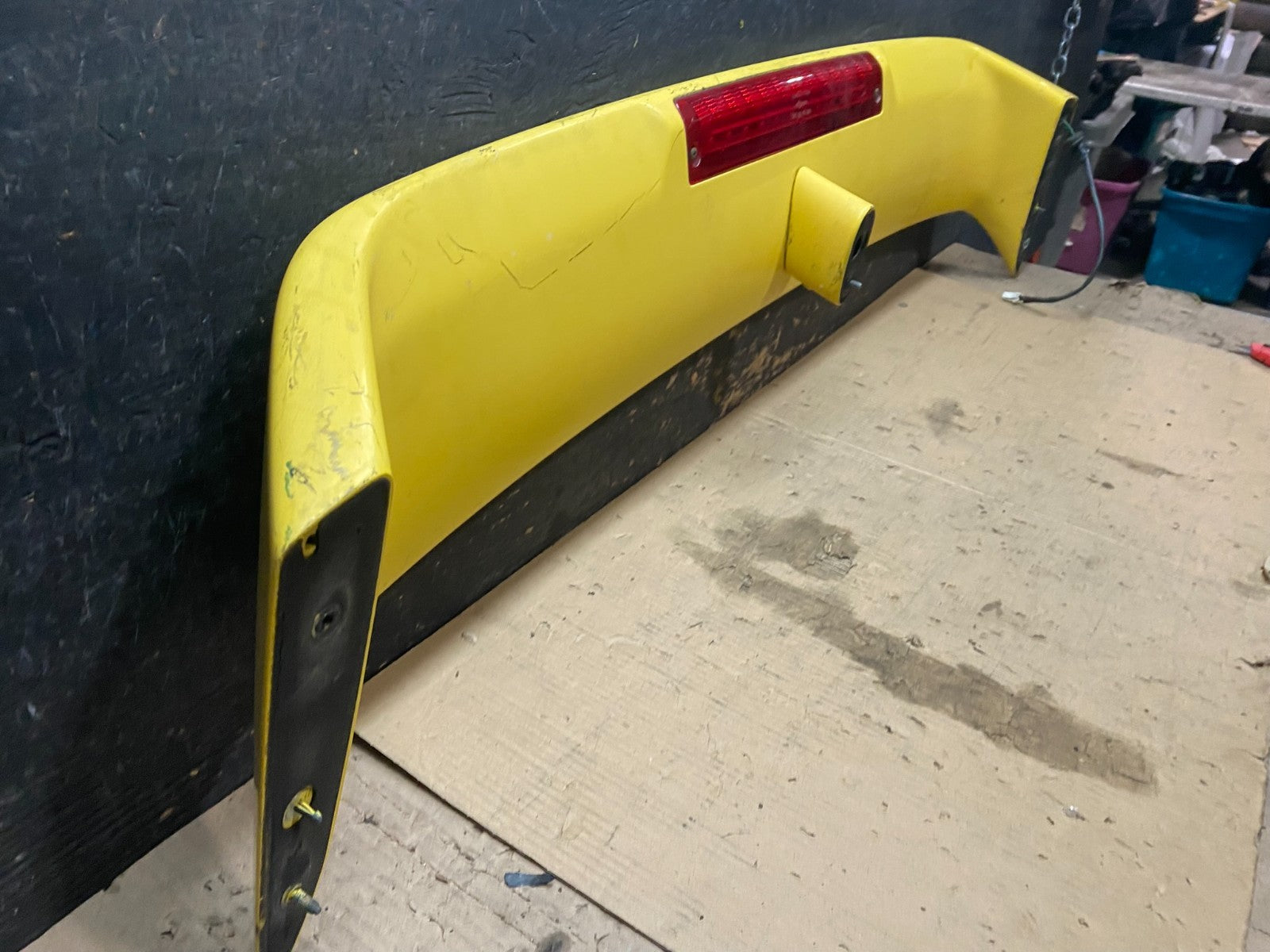 2002-2003 Mitsubishi Lancer Rear Spoiler With Brake Light OEM X3576 DG11