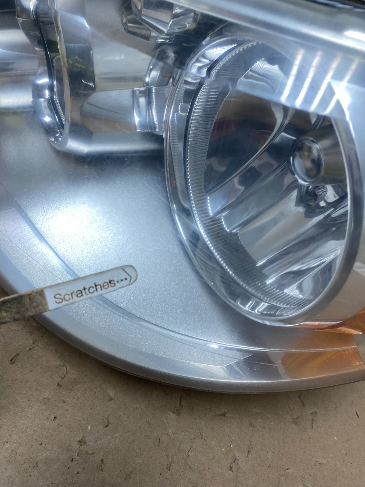 2008 to 2016 Chrysler Town and Country Left Driver Lh Side Headlight AG4090 DW3