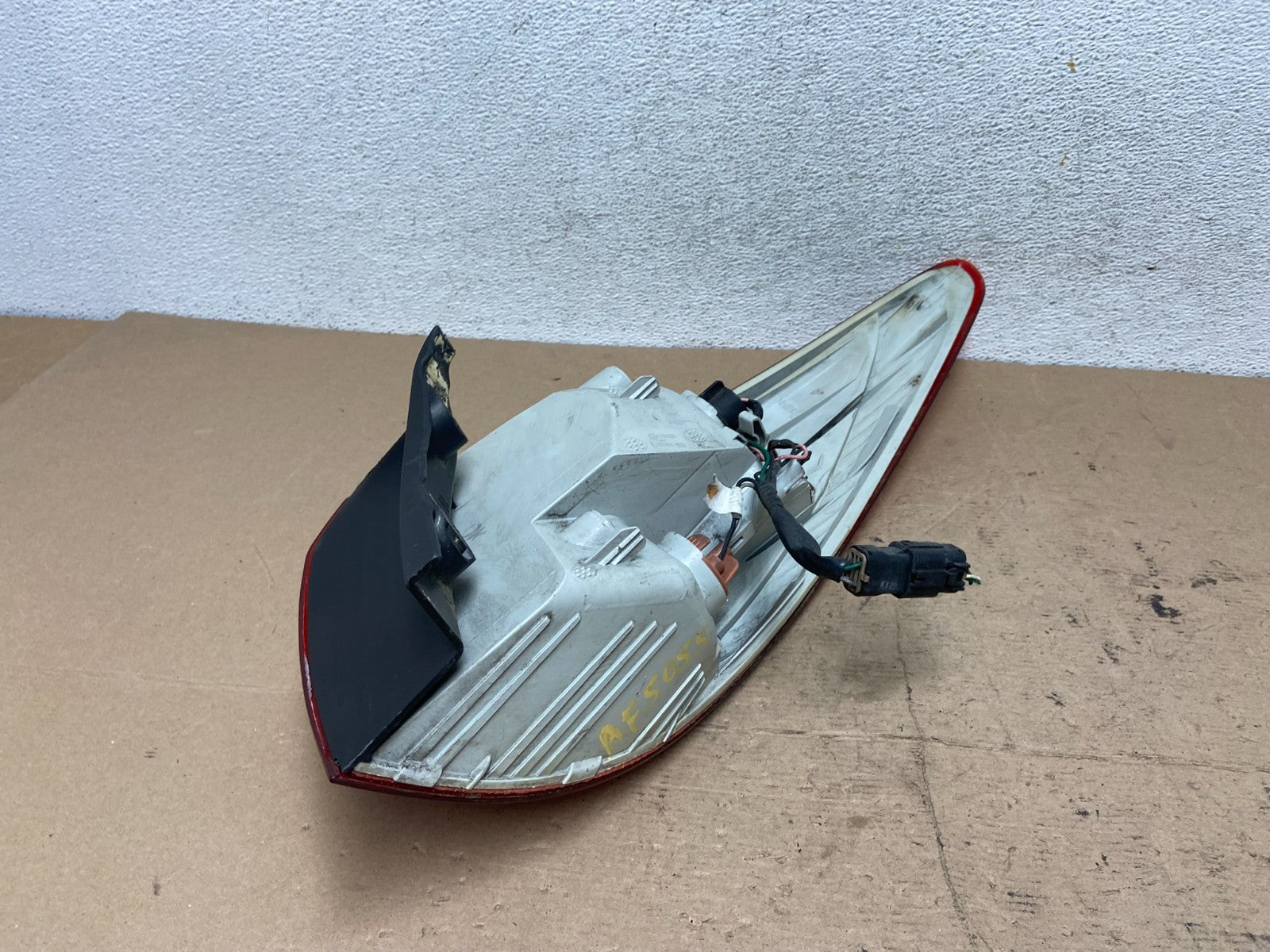 2010 to 2015 Hyundai Tucson Left Driver LH Tail Light AF5055 DW6