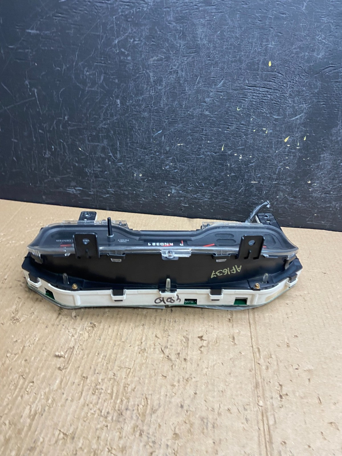 2002 to 2004 Ford Explorer Speedometer Cluster Gauge af1637 DG5