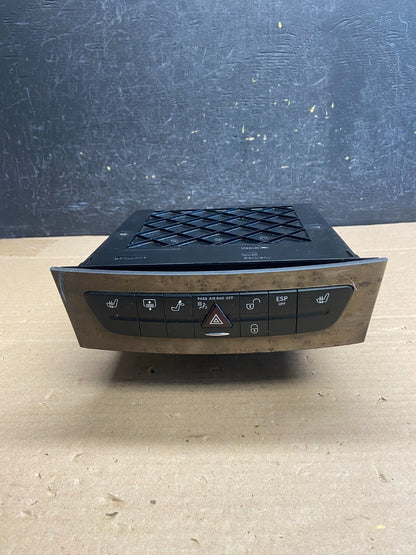 2007-2009 Mercedes CLS350 E350 E550 A/C Heater Climate Control Trim AG5174 DG0