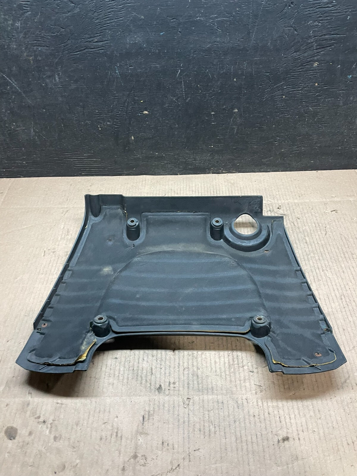 2002 to 2005 Hyundai Sonata 2.4L Engine Trim Cover J6956 PS5