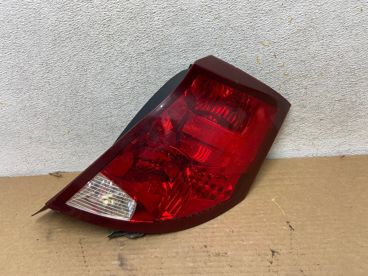 2003-2007 Saturn Ion Passenger Right RH Side Tail Light Tail Light AH4227 LK0