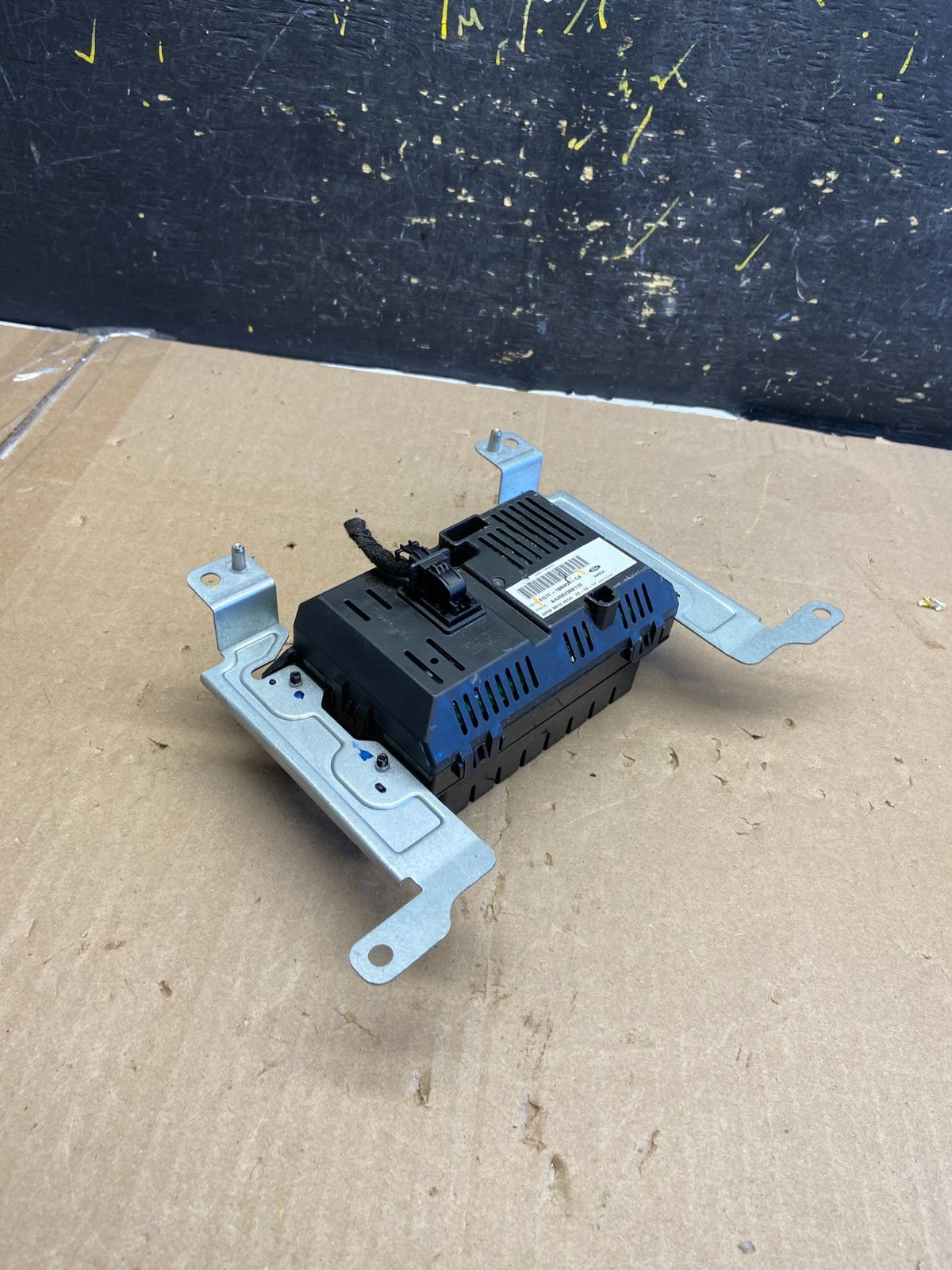 2013 to 2016 Ford Taurus 4.2" Radio Navigation Screen Module AB1969 DG3