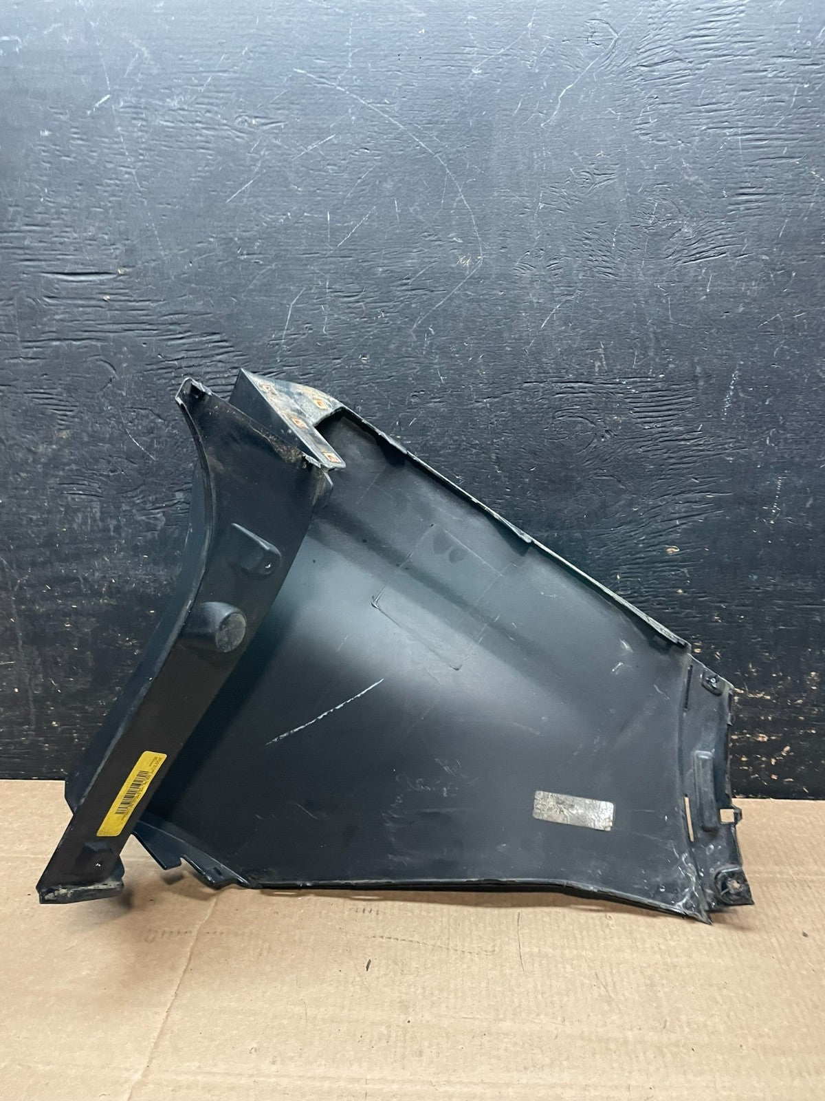 2013 to 2016 Ford Escape Rear Right Passenger RH Side Bumper Cover Oem y9447 DG8