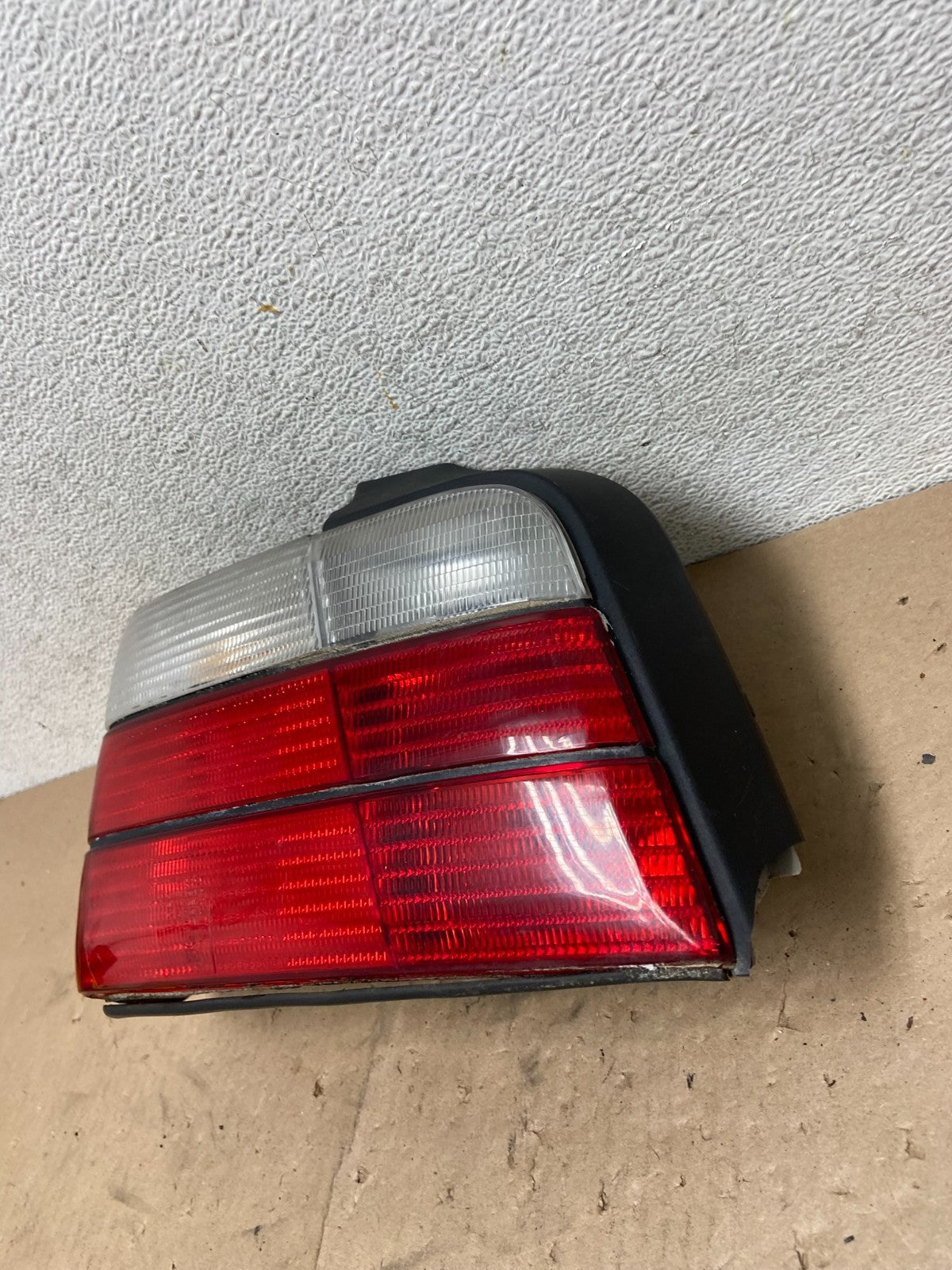 BMW 3-Series E36 2DR Coupe Left Driver Side Tail Light AG5412 PS2
