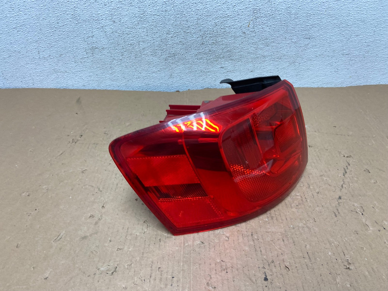 2011 to 2014 Volkswagen Jetta Left Driver LH Side Tail Light AD8100 LK2