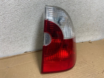 2004 2005 2006 Bmw X3 Right Passenger Rh Side Tail Light AG9215 LK2