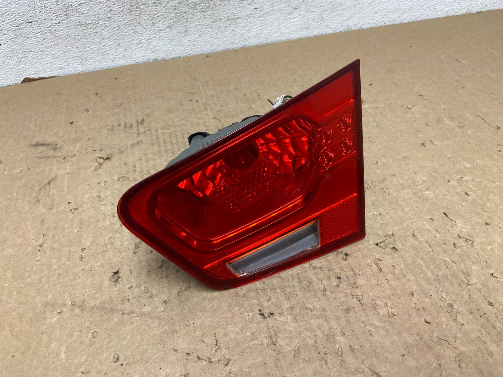 2010 to 2013 Kia Forte Right Passenger RH Side Tail Light Inner AF8063 DW0