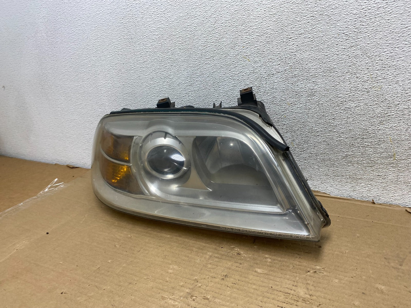2004 2005 2006 Acura MDX Right Passenger RH Headlight Halogen AG9231 DW1