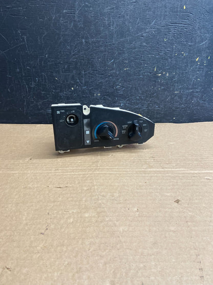 1997-2014 Ford Van Econoline E150 E250 Heater Climate Fan Control AF2463 DG0