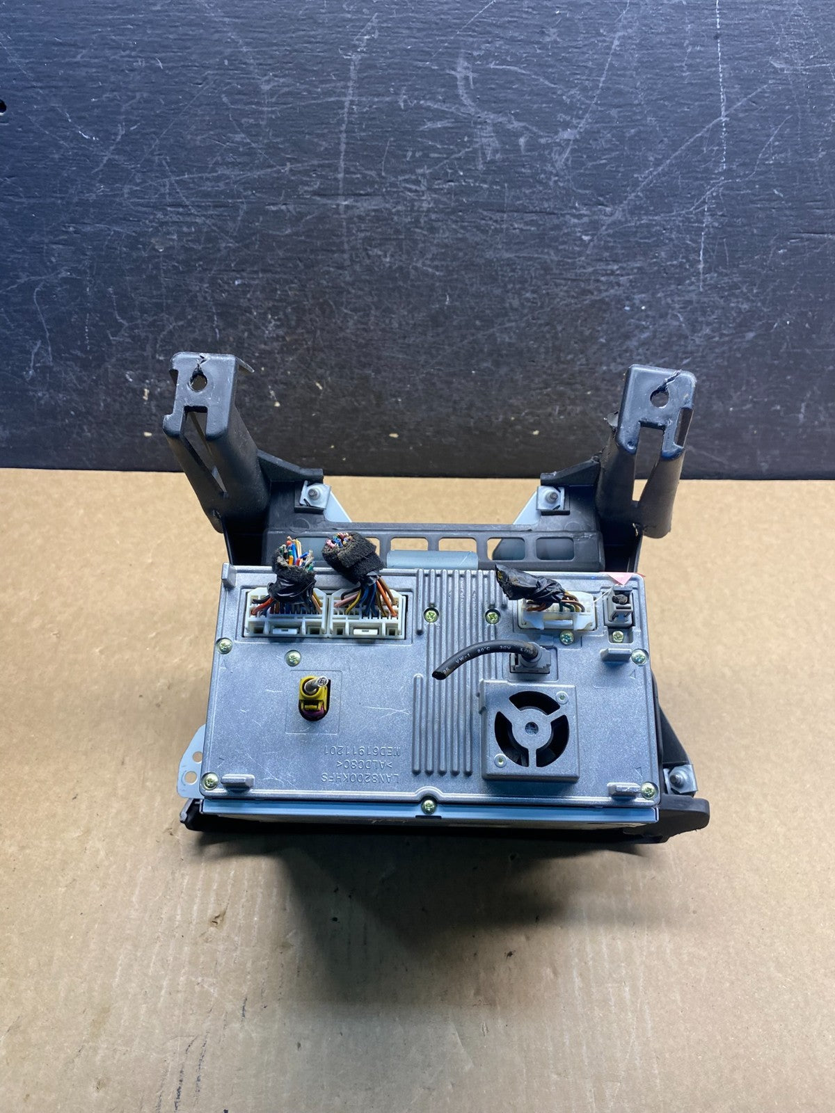 2012 - 2014 Hyundai Veloster Radio Receiver Display Screen 96560-2v720 AG6040 DG7