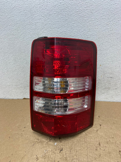 2008 to 2012 Jeep Liberty Right Passenger RH Side Tail Light AF8320 LK0