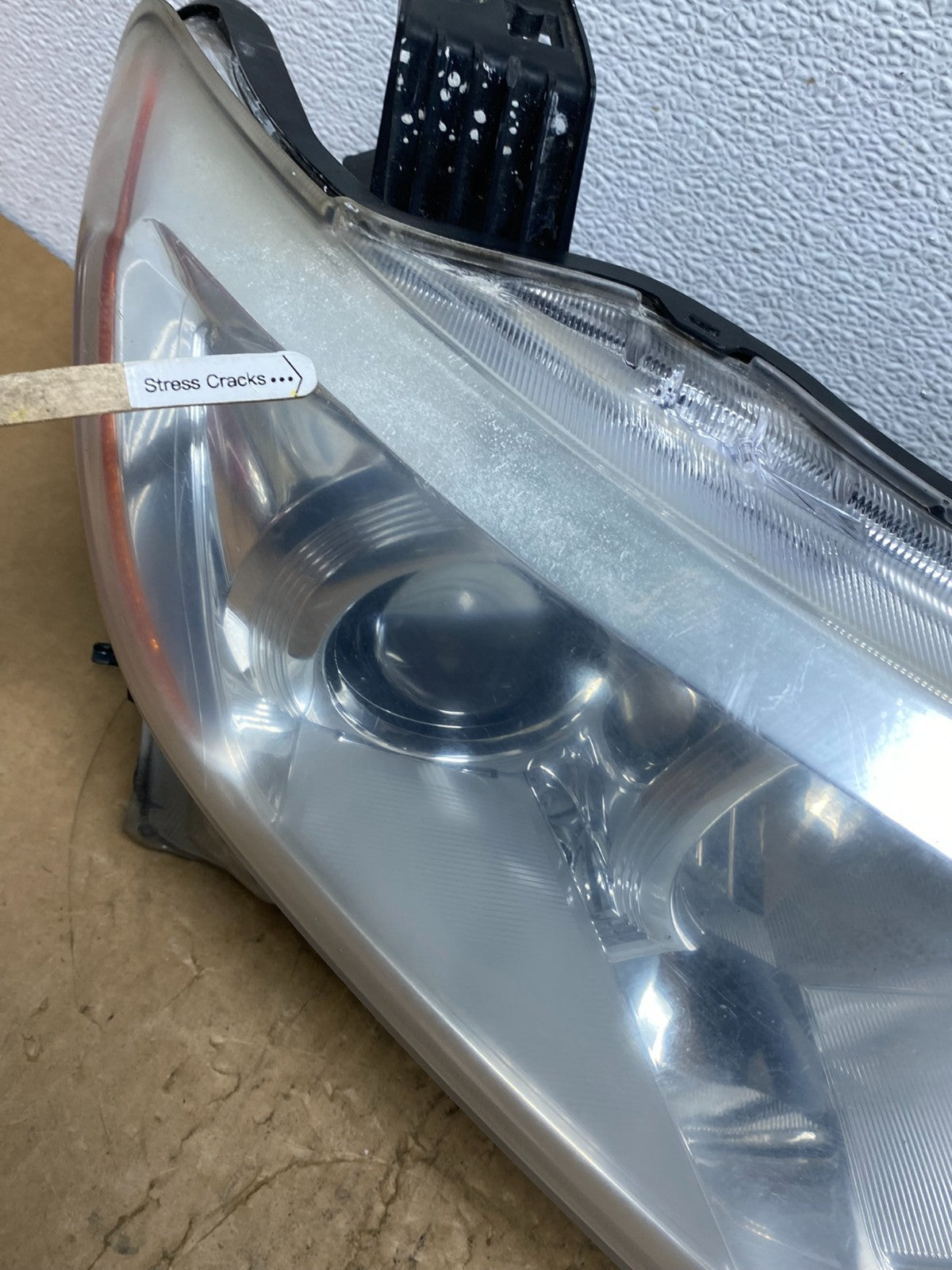 2012 to 2017 Nissan Quest Right Passenger RH Headlight Halogen AD1435 DW4