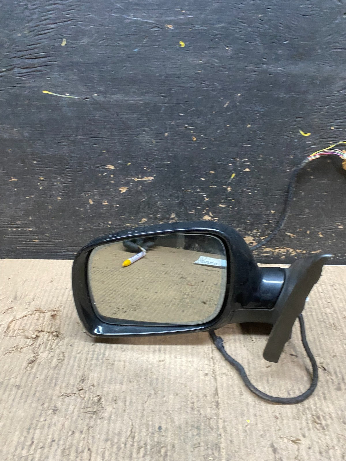 2004 to 2007 Volkswagen Touareg Left Door Power View Door Mirror OEM V4381 IT8