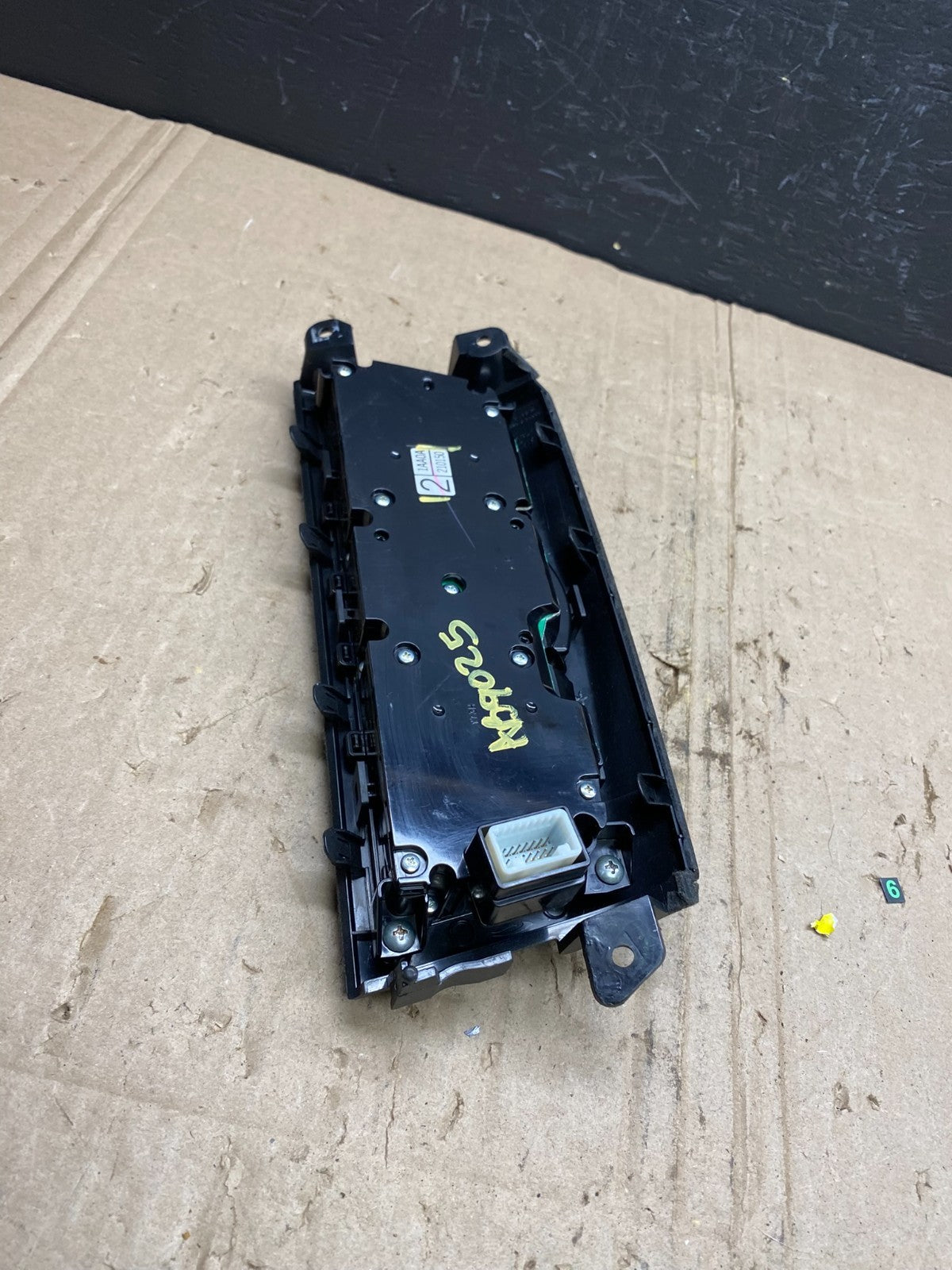 2009-2014 Nissan Murano AM FM Radio CD Control Panel AB9025 DG4