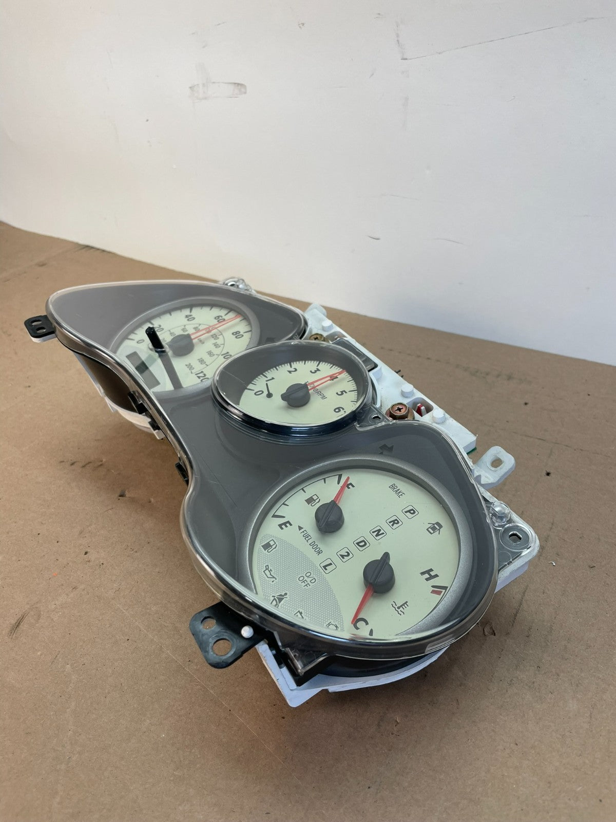 2001 2002 2003 Toyota Rav4 Speedometer Insrument Gauge Cluster AG1035 DG2