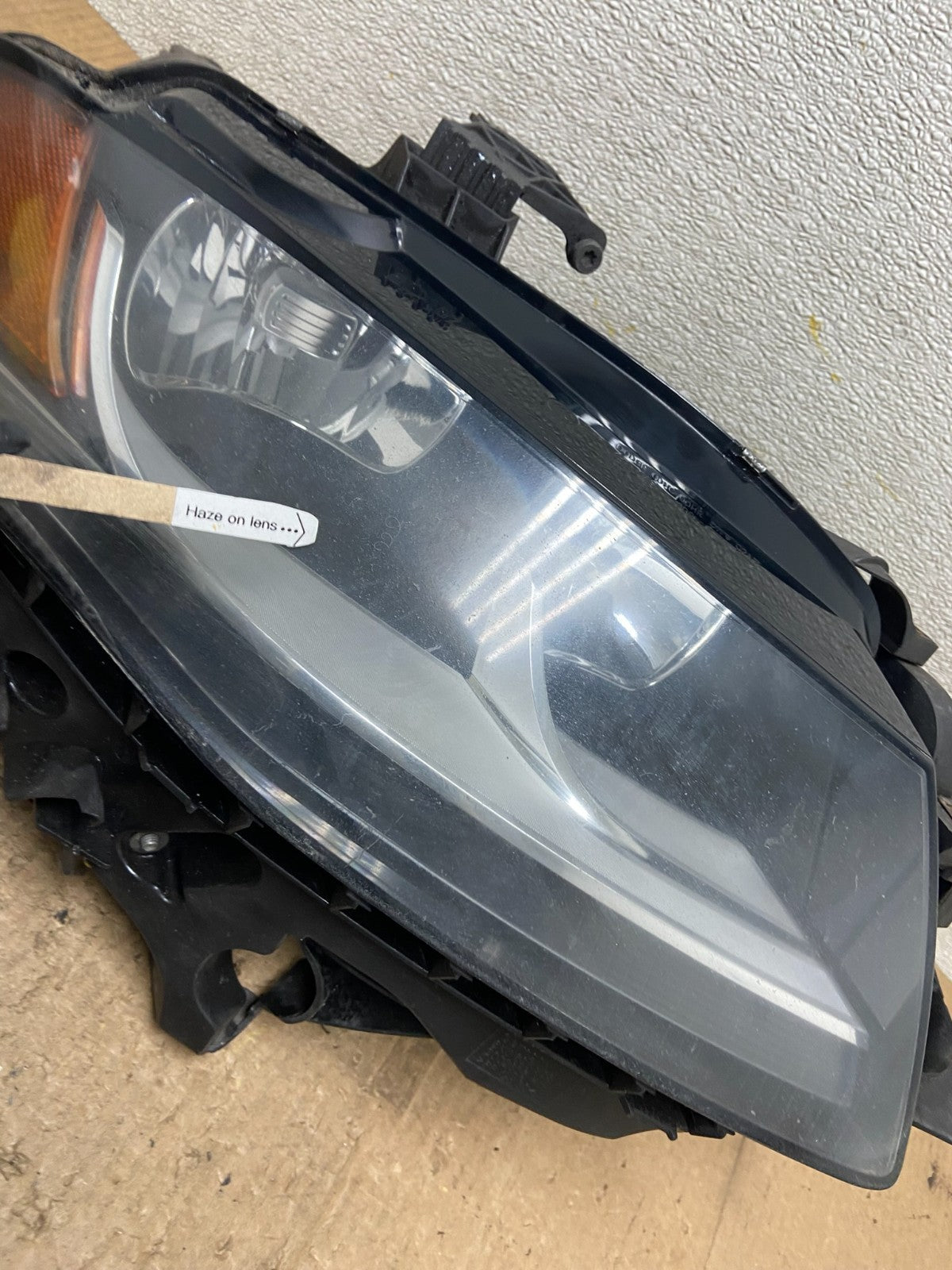 Halogen 2009 to 2012 Audi A4 Right Passenger RH Side Headlight AA8327 DW4