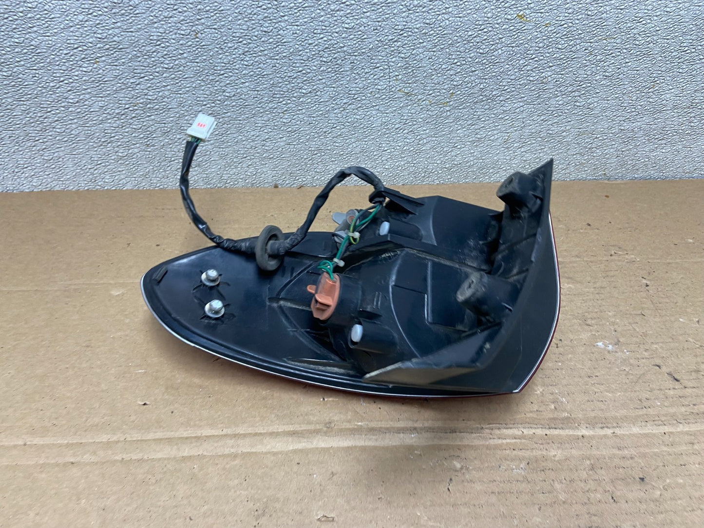 2008 to 2014 Subaru Tribeca Left Driver Lh Side Tail Light Oem AB4509 LK4