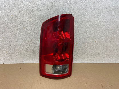2002 to 2006 Dodge Ram 1500 Left Driver side Tail Light AH5711 LK0