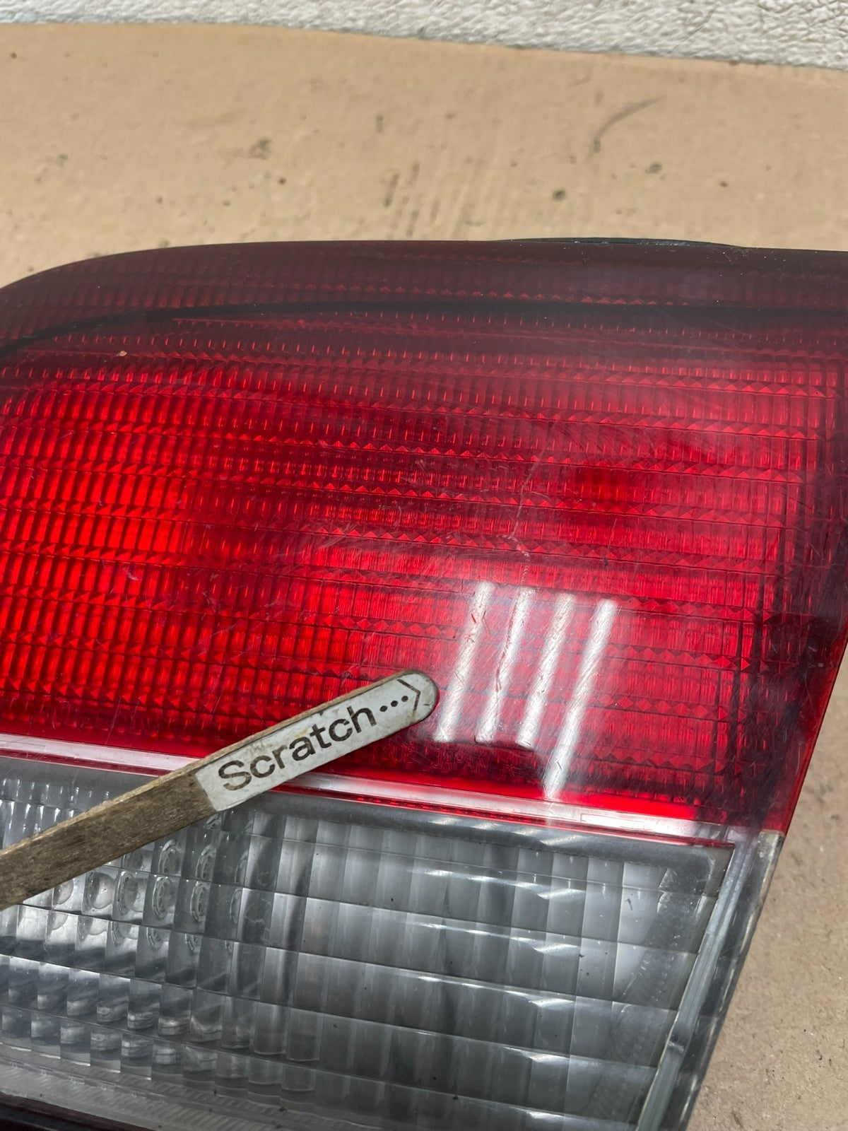 1997 1998 1999 Nissan Maxima Right Passenger RH Inner Tail Light Oem Q4825 DW4