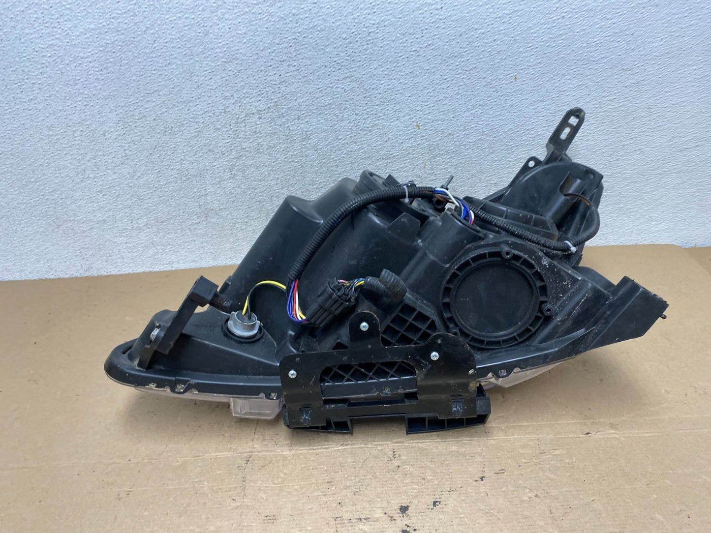 2013 - 2015 Nissan Sentra W/LED Halogen Right Passenger Headlight AF4641 DW7