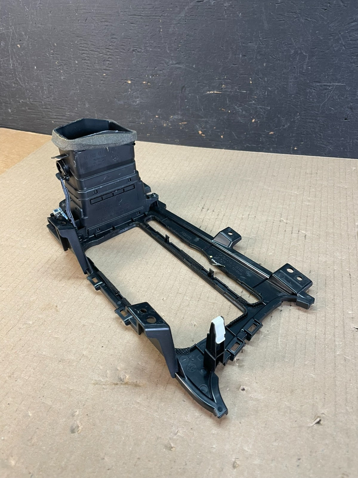 2011 2012 2013 Kia Optima Front Dash Radio Bezel Trim Air Vent ae3445 DG4