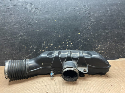 2011-2022 Jeep Grand Cherokee 5.7L V8 Air Cleaner Hose Tube OEM Y6299 DG3