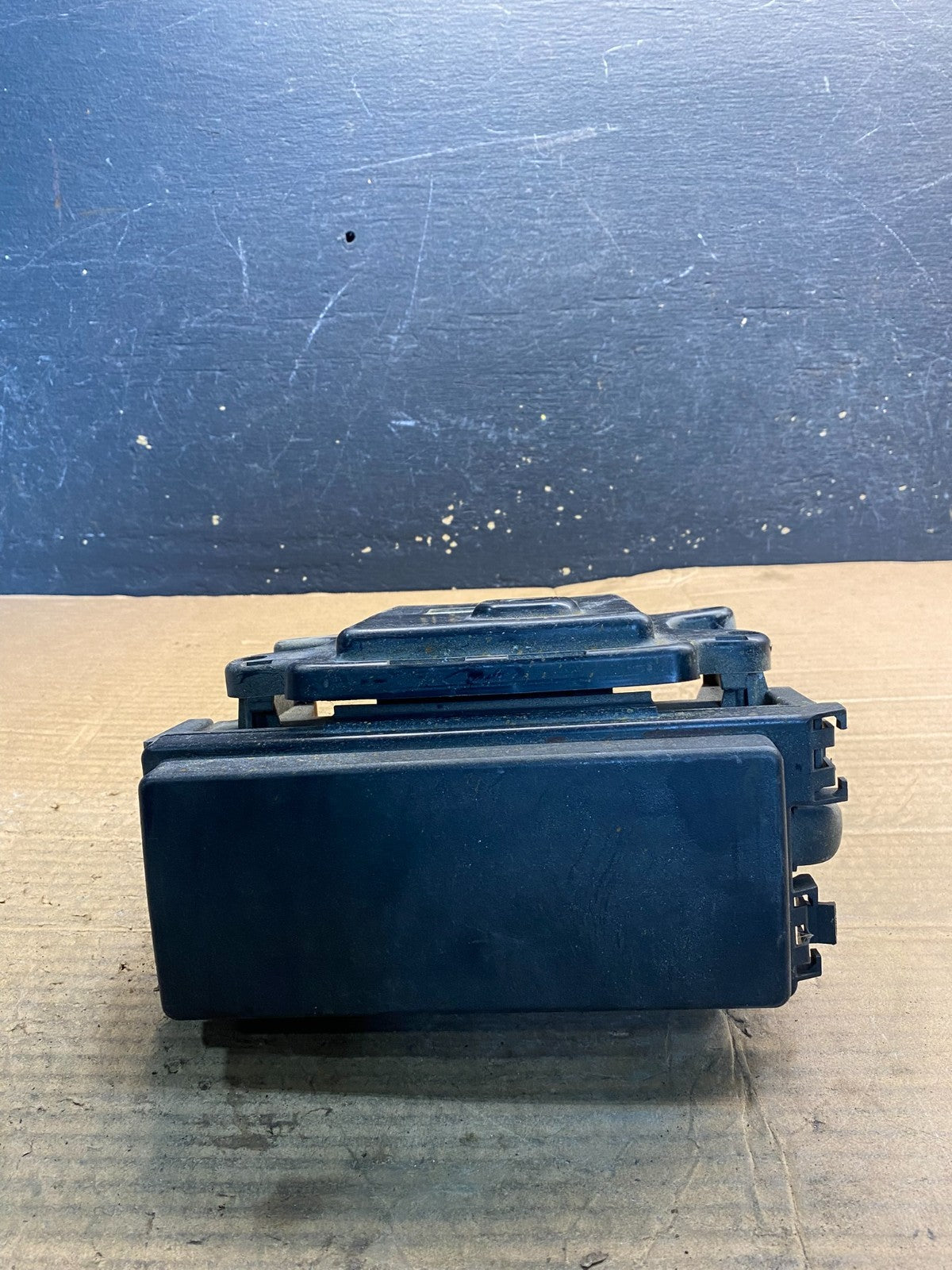 2005 Jeep Grand Cherokee Integrated Power Fuse Box Relay 04692071AB aa5817 DG5