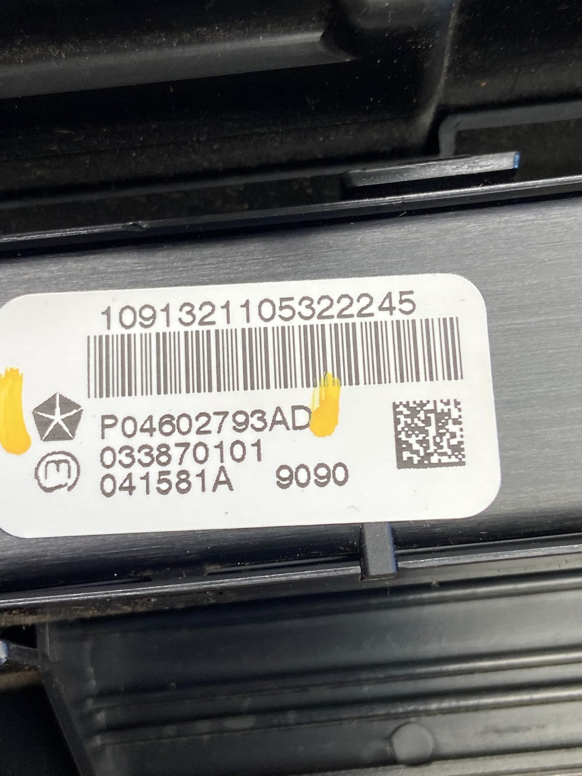 2008 to 2010 Jeep Grand Cherokee Center A/C Heater Climate Control AD1748 DG5