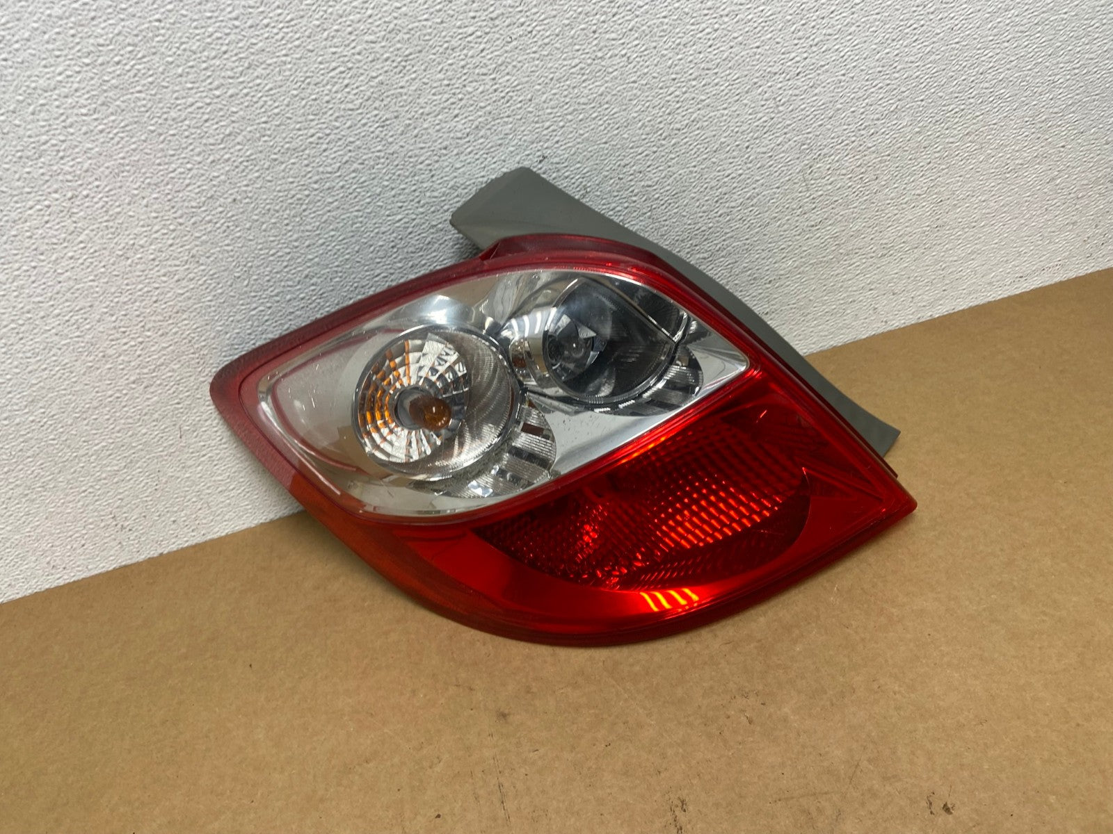 2009 - 2014 Toyota Matrix Left Driver LH Side Tail Light AD1026 LK0