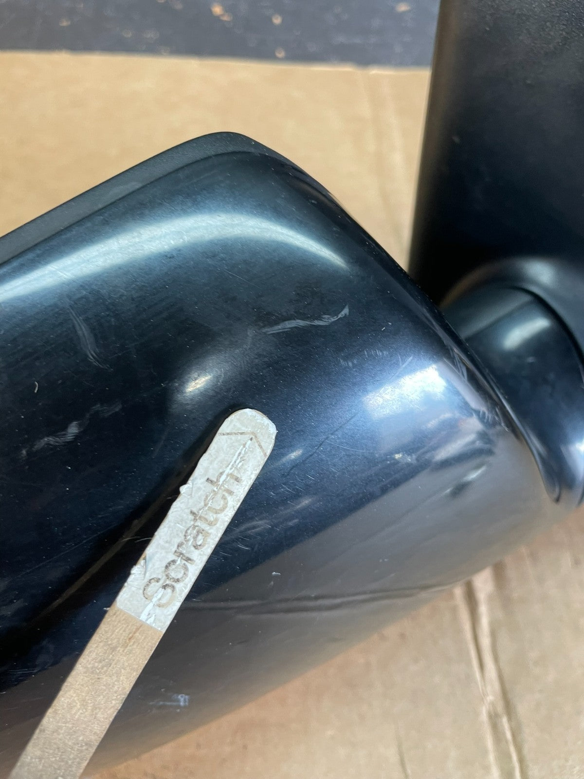 2011 to 2014 Kia Sedona Right Passenger RH Side Door Mirror AE0928 DW6