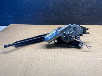 2020 to 2023 Ford Explorer Rear Windshield Wiper Motor ad5013 DG6