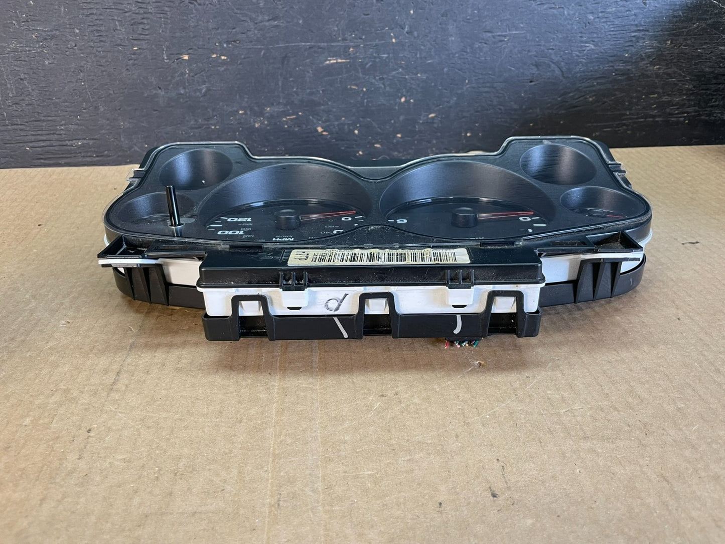 2007 to 2013 Chevrolet Silverado Suburban Cluster Gauge Speedometer AF3613 DG3