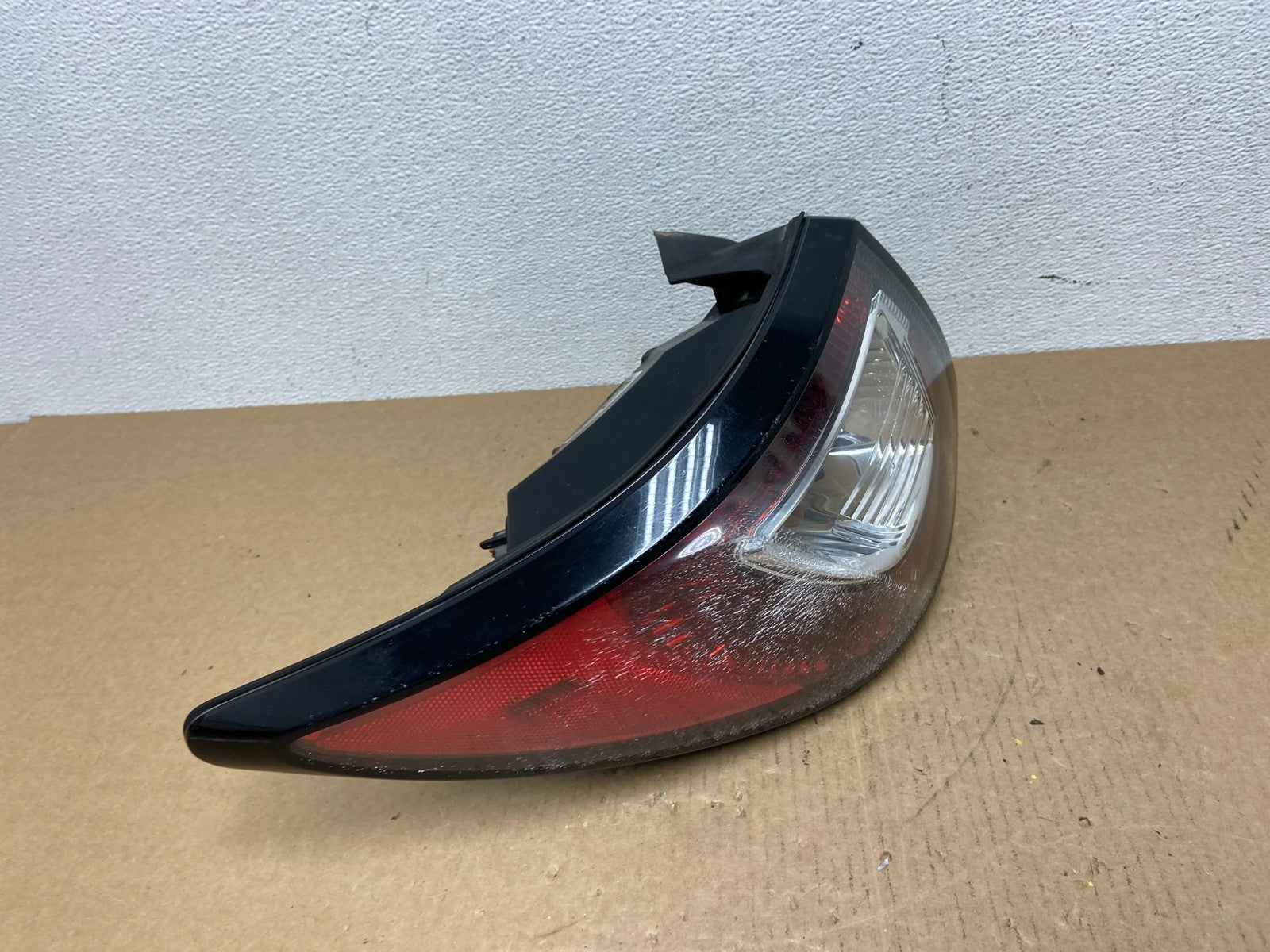 2013 to 2017 Chevrolet Traverse Left Driver LH Side Tail Light Oem AC1124 DW2