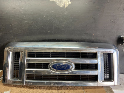 2008 to 2014 Ford Econoline E150 E250 Front Upper Chrome Grill Grille Q3363 DG0