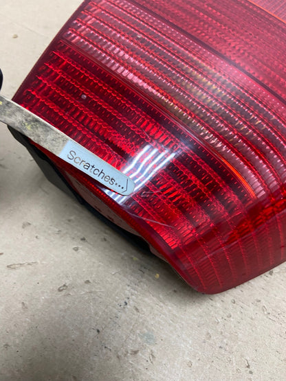 1999 to 2003 Volkswagen Jetta Sedan Left Driver Tail Light AF4900 LK3