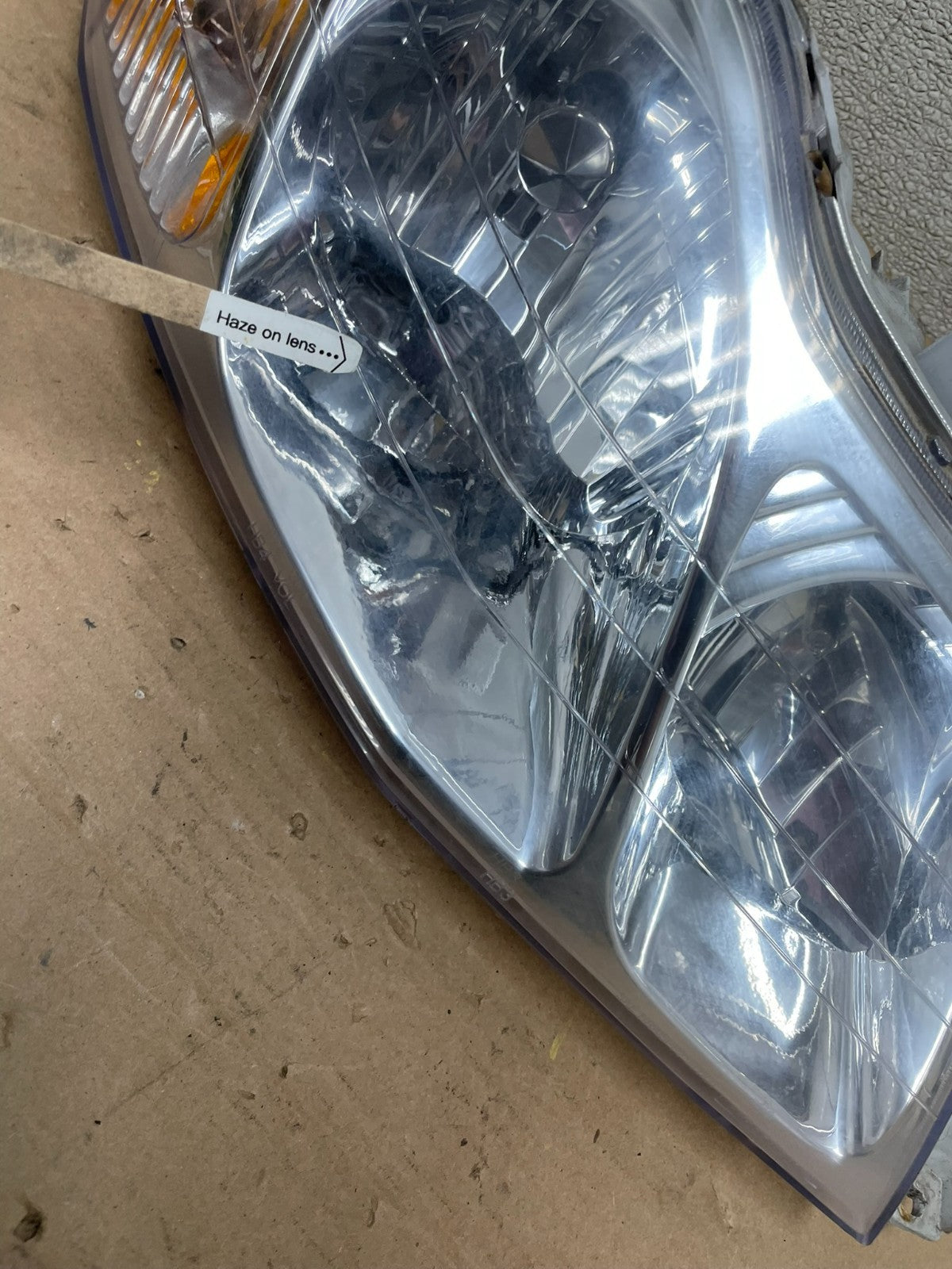 2000-2004 Toyota Avalon Halogen Headlight Right Passenger RH OEM AB0040 DW3