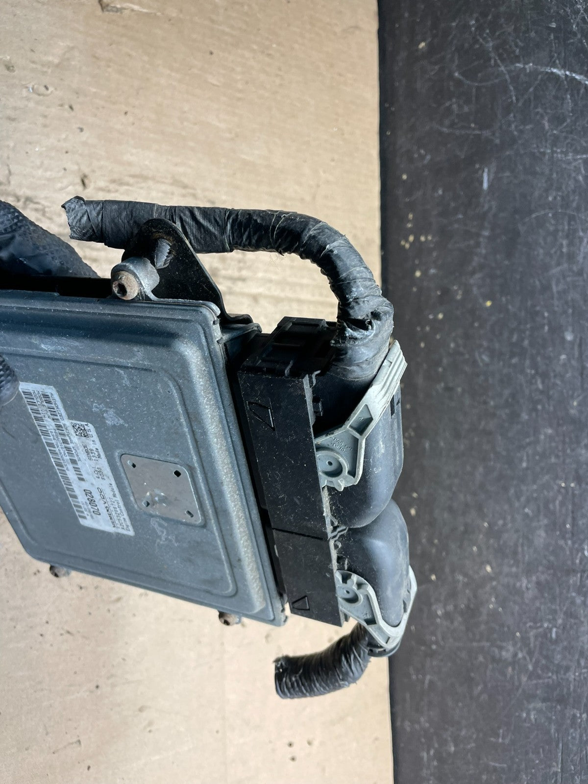 2007 to 2010 Dodge Caliber ECM Engine Computer Module ECU P68027167AD t7468 DG2