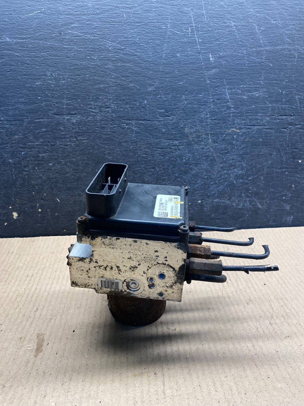 2011 - 2014 Ford E250 E350 Van ABS Anti Lock Brake Pump Module ai7157 DG4
